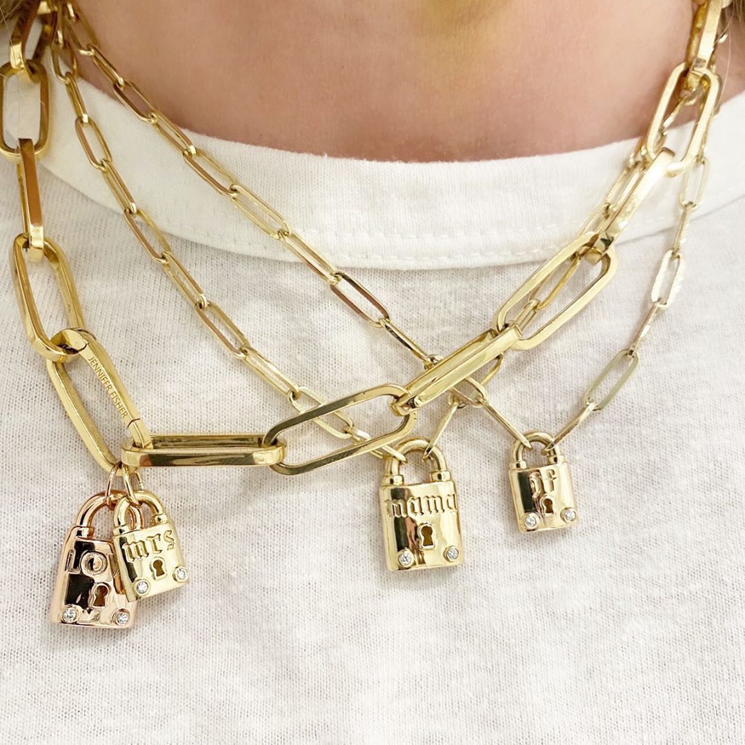 Nostalgic Jewelry Trends That We’ll Be Seeing Everywhere This Fall