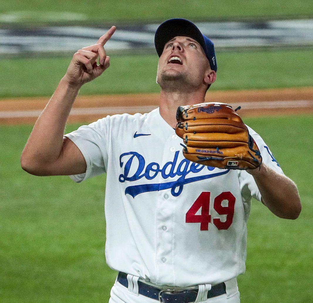 LA Dodgers ReSign Reliever Blake Treinen