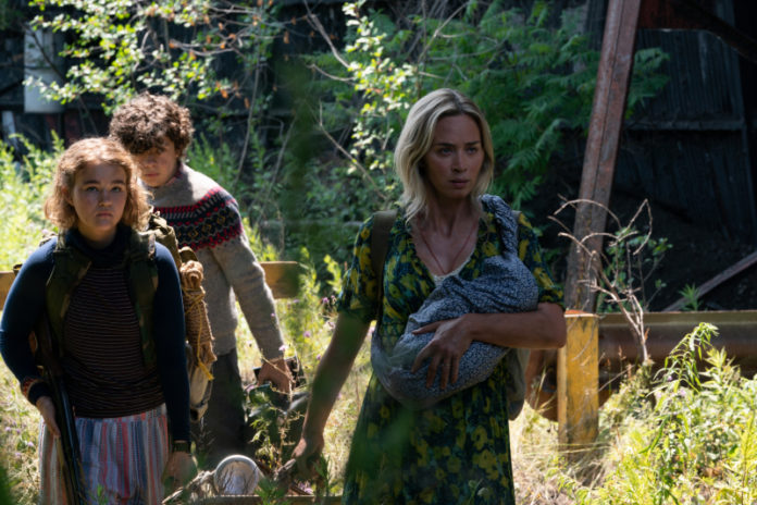 Emily Blunt, Noah Jupe, and Millicent Simmonds in 