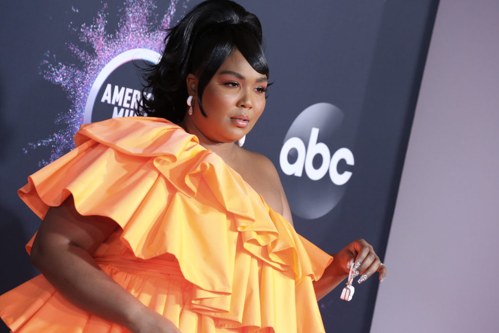 Lizzo at the 47th Annual American Music Awards in 2019.