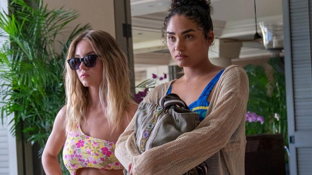 Sydney Sweeney and Brittany O'Grady in "The White Lotus"