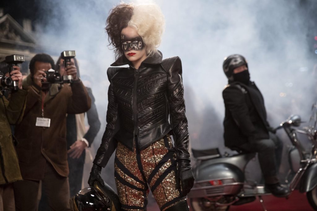 Emma Stone in "Cruella"