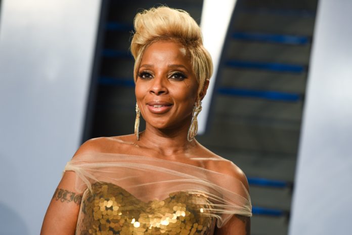 Mary J. Blige at the Vanity Fair Oscar Party in 2018