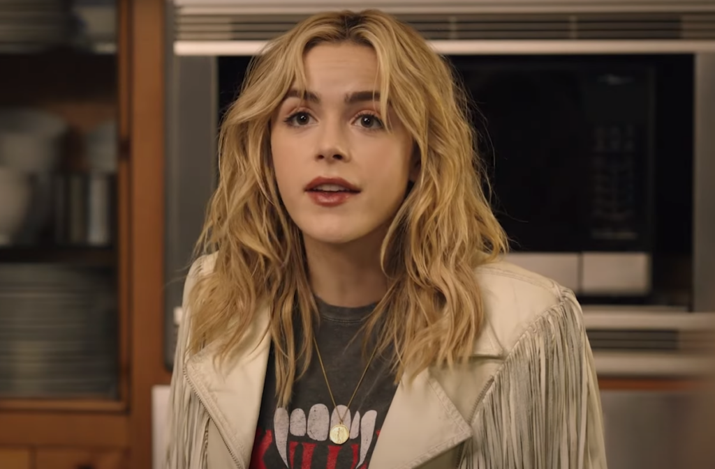 Kiernan Shipka in "Totally Killer"