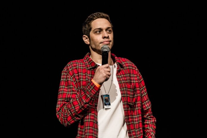 Pete Davidson at Dave Chappelle in concert in 2017
