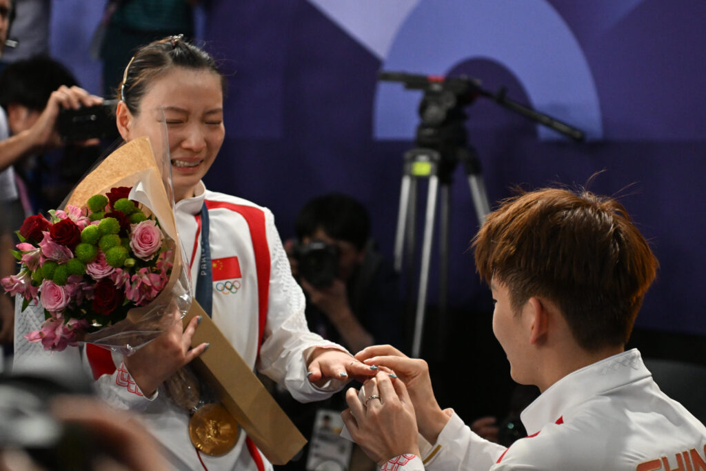 After the Mixed Doubles Badminton Final Liu Yuchen proposing to Huang Ya Qiong at the Paris Olympic Games in August 2024