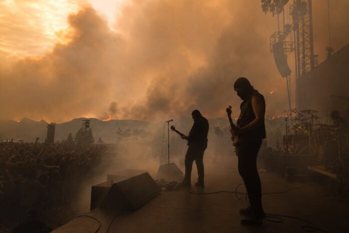 toppoptoday_poppy-skips-upheaval-festival-set-after-wildfire-smoke-makes Poppy Skips Upheaval Festival Set After Wildfire Smoke Makes Conditions Unsafe
